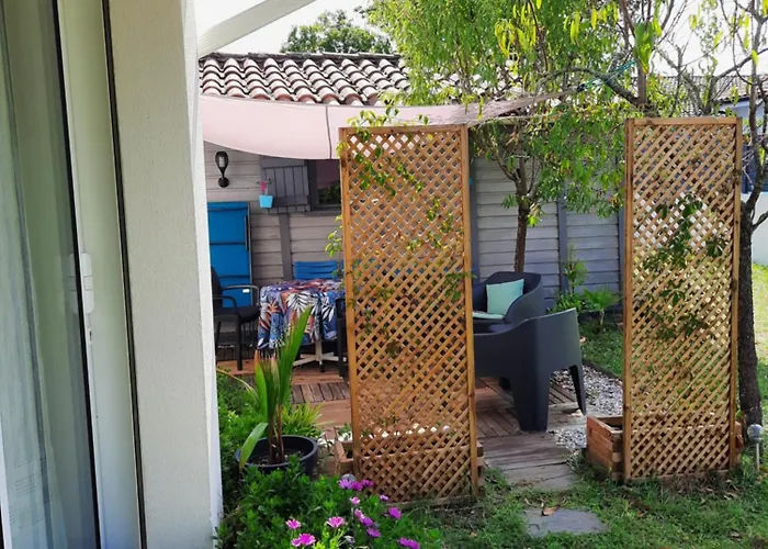 Les Amandiers Apartmán *